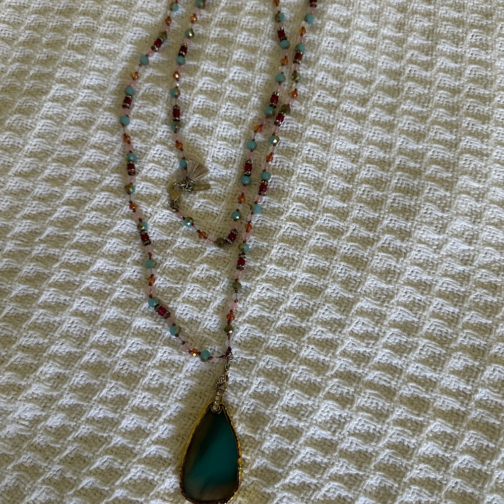 Elegant Multicolor Beaded Necklace with Teal Pendant